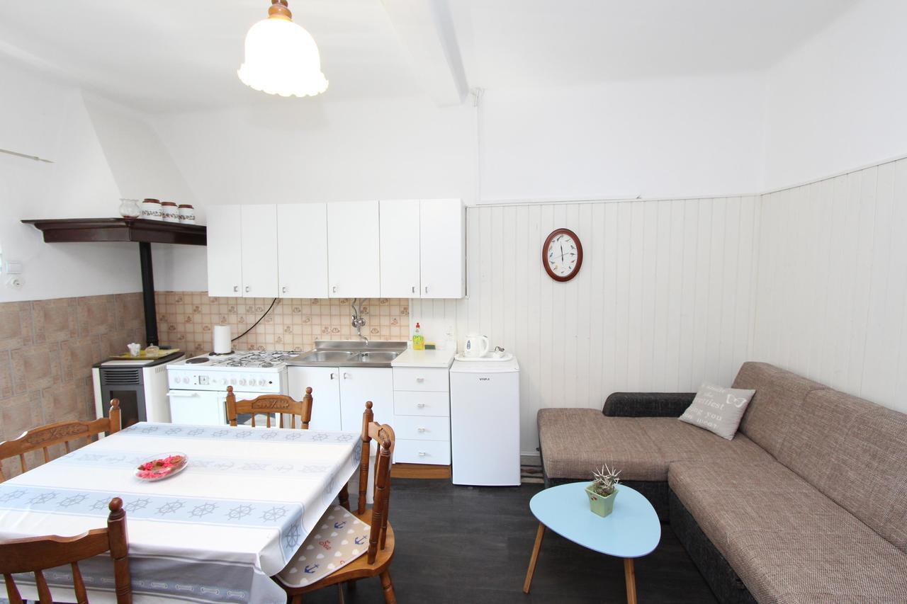Rosanna Apartma *