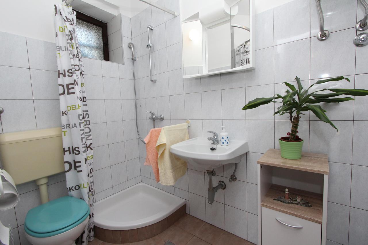 Rosanna Apartma